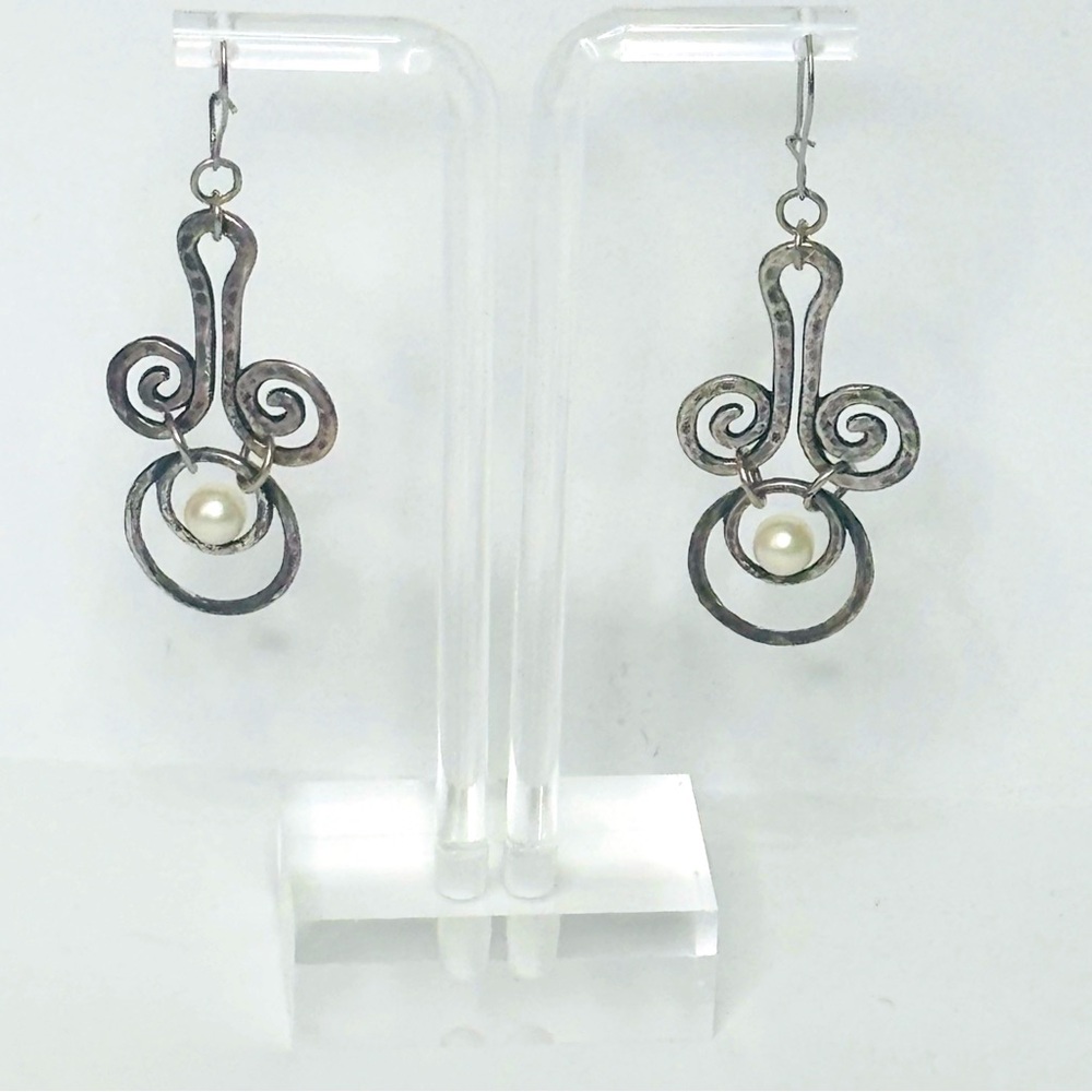 Vintage Avon Faux Pearl Drop Earrings